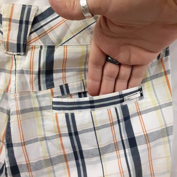 Lija Plaid Golf Shorts Cream Blue Orange Size 6 Bermuda Outdoor Preppy Easy Care - Picture 4 of 10